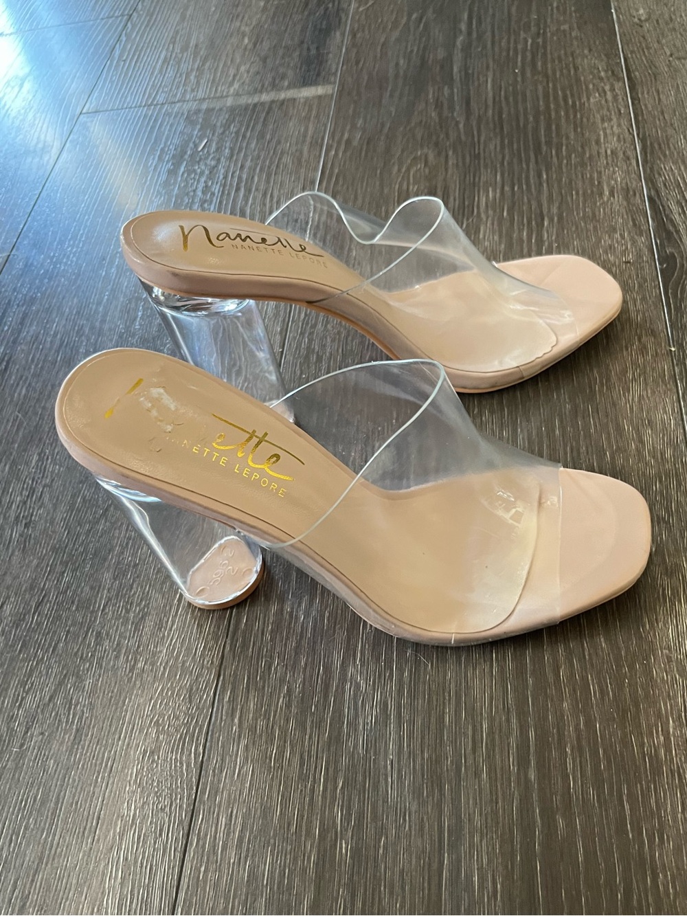 Nanette Lepore Nude Heels with see thru Clear-Trim Block Heel Sandal size 7